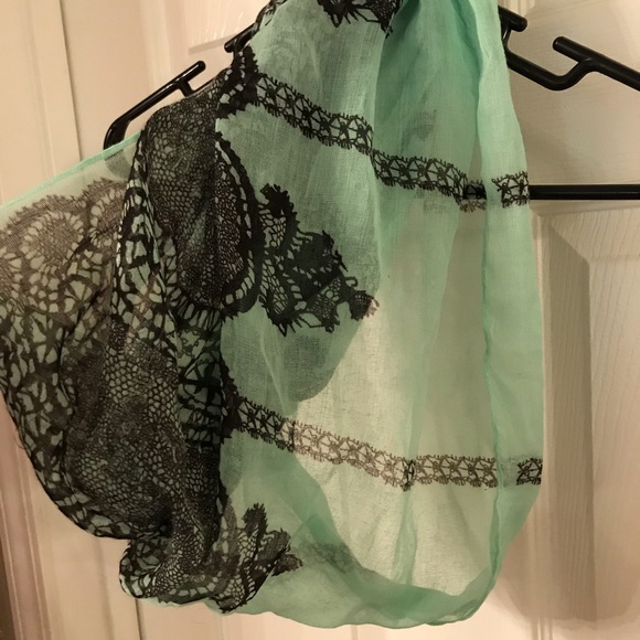 🛑Lacy infinity scarf design - Picture 3 of 3